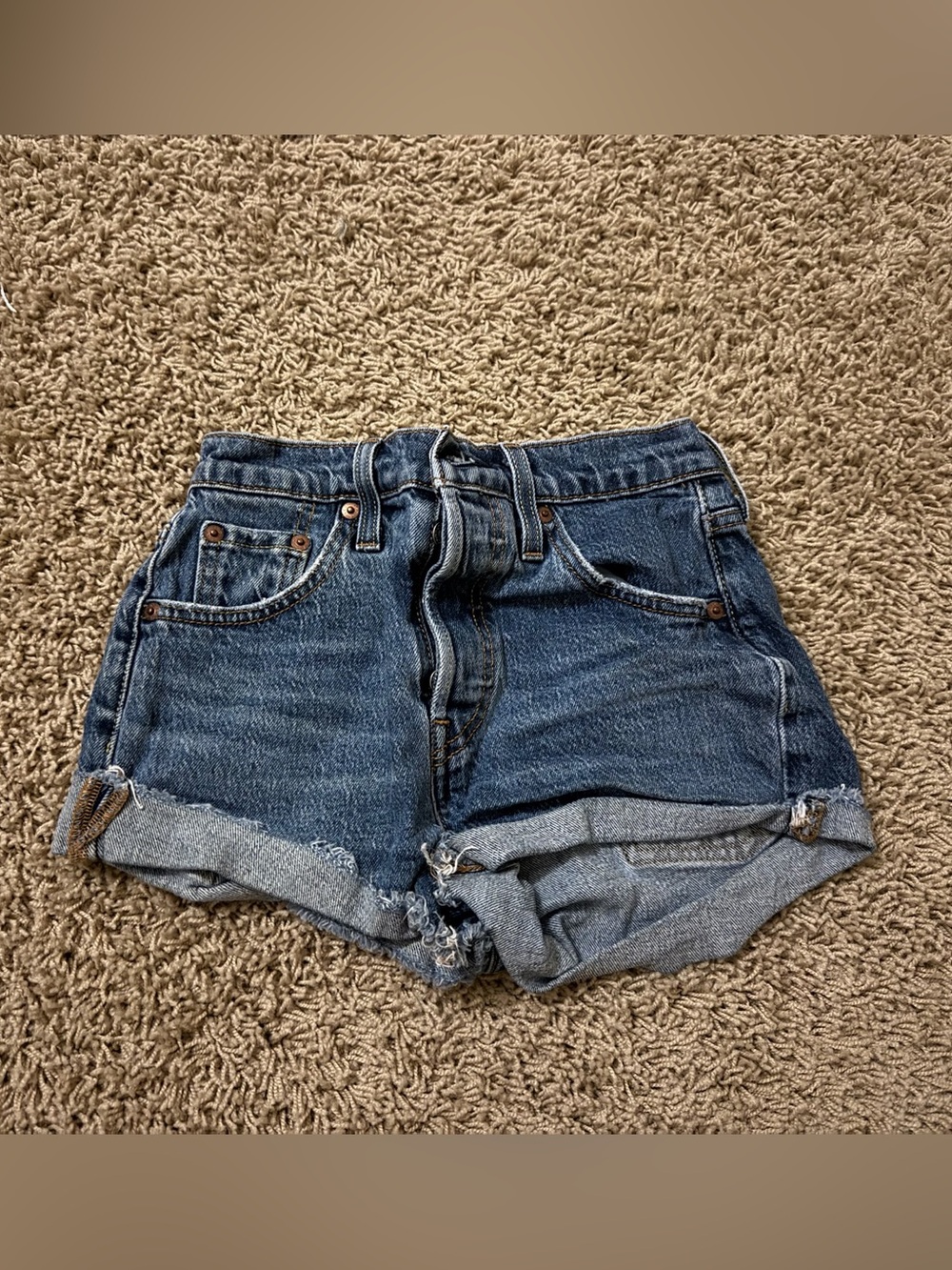 levi’s jean shorts